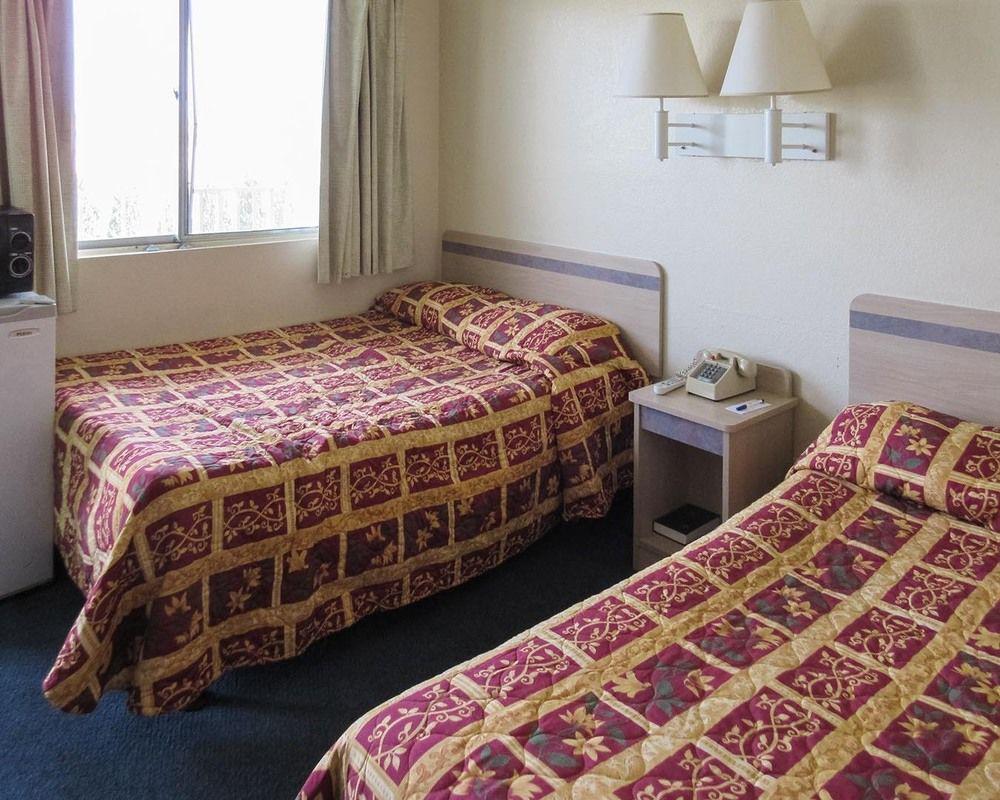 Rodeway Inn Pasco Eksteriør bilde
